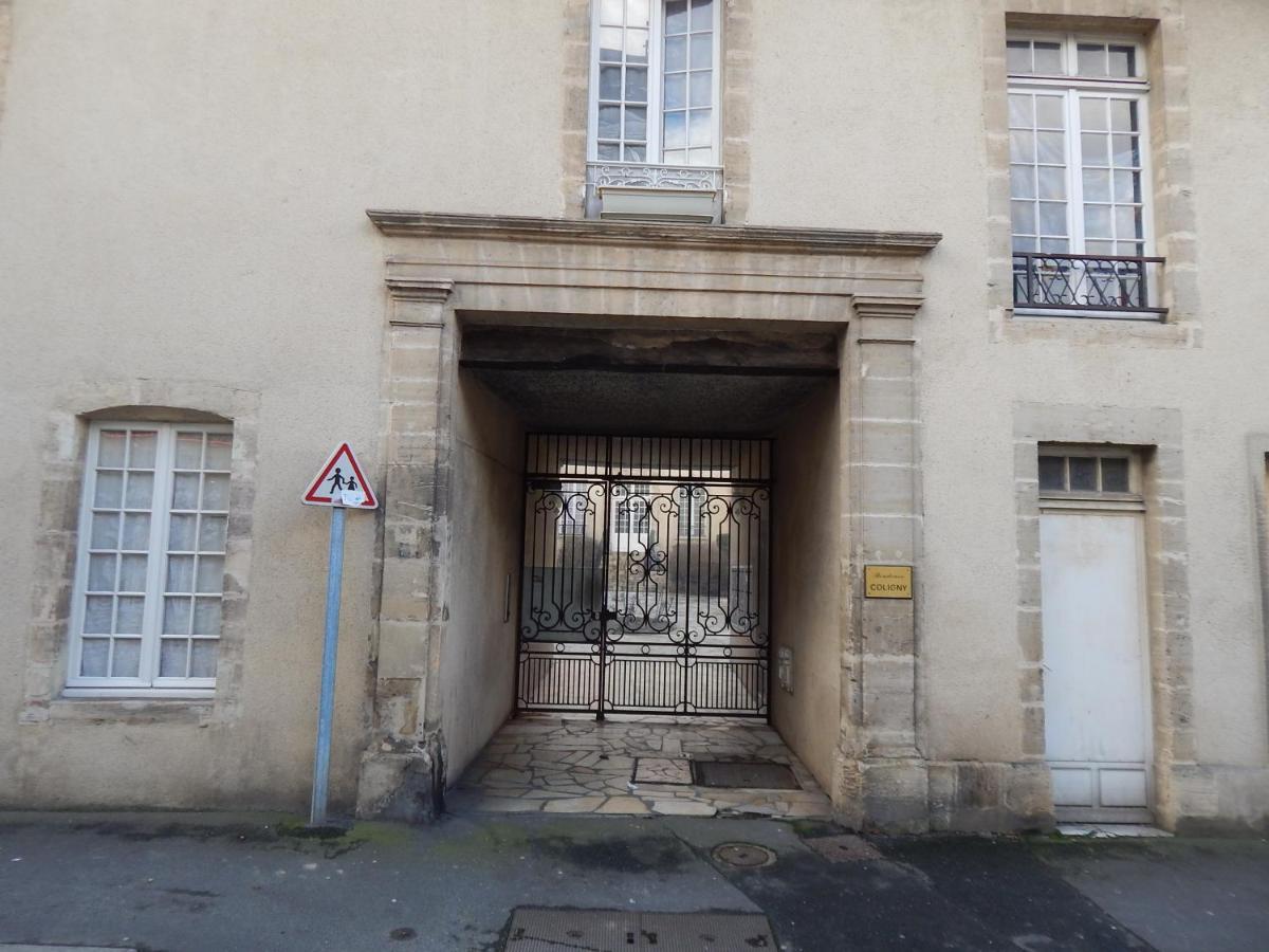Apartamento Au Coeur Du Centre Historique Bayeux Habitación foto